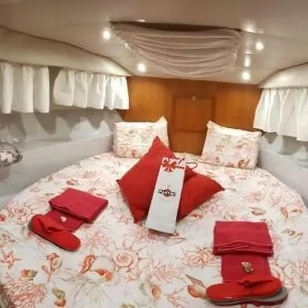 Yacht Castiglione della Pescaia